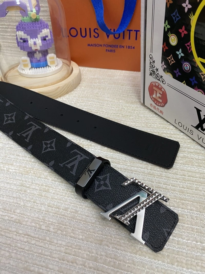 Louis Vuitton Belts Trendsetting 301678