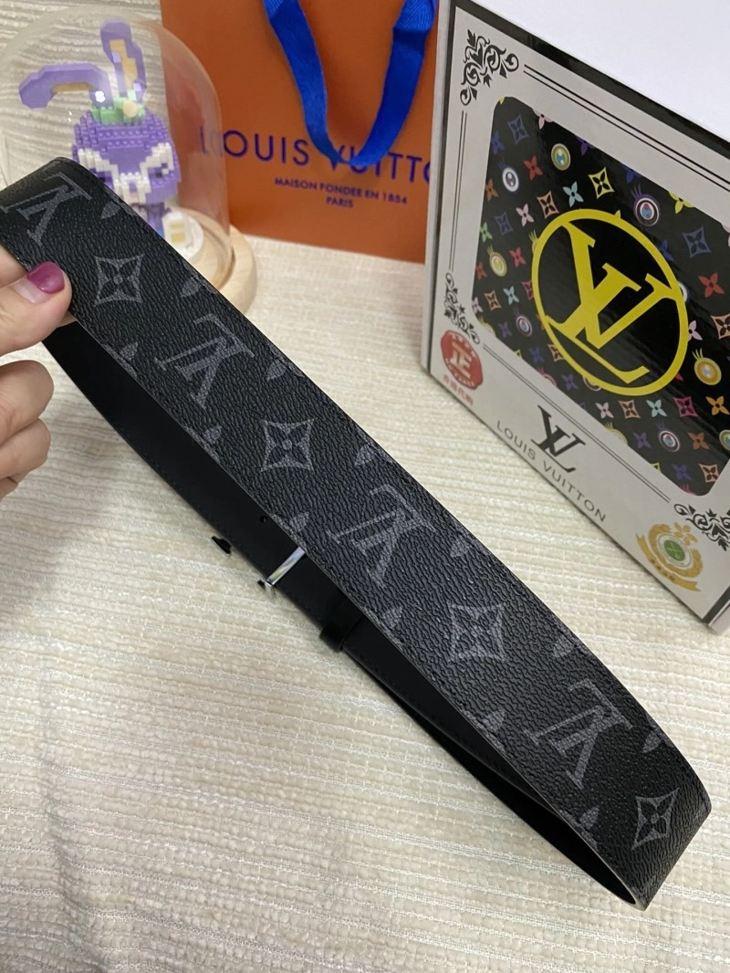 Louis Vuitton Belts Trendsetting 301678