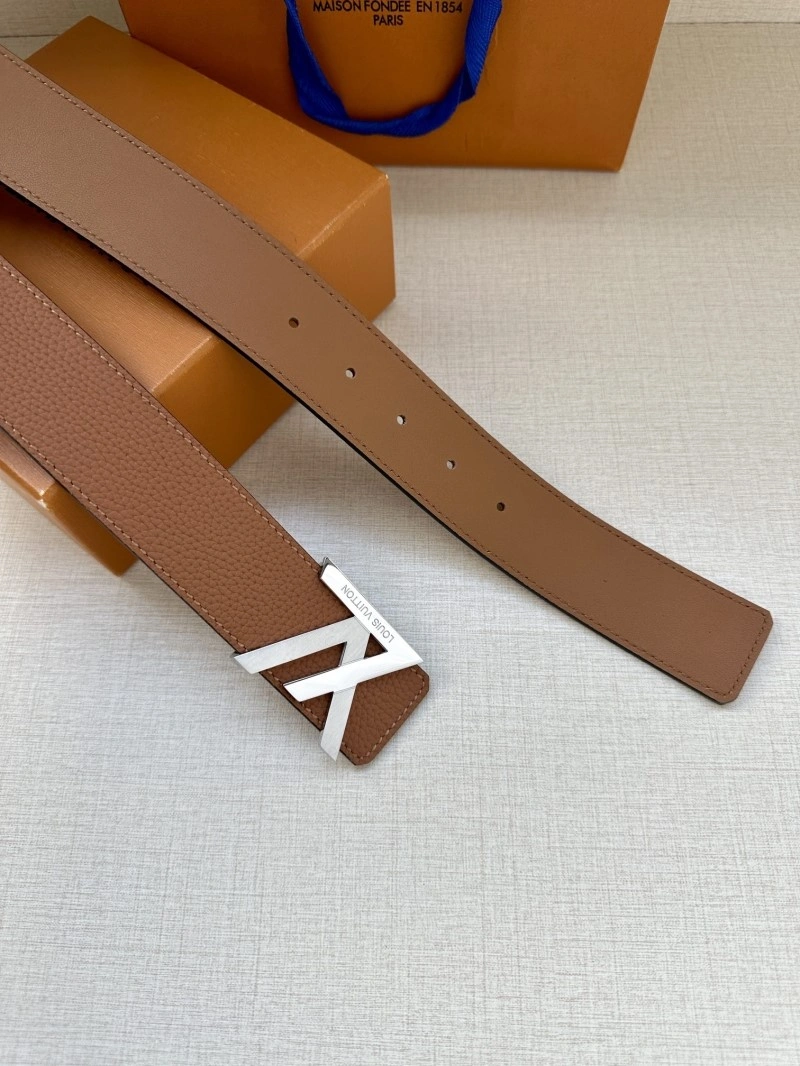 Louis Vuitton Belts Trendy 301689