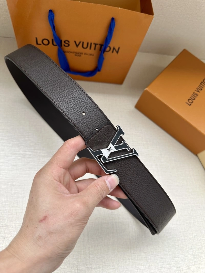 Refined Louis Vuitton Belts 301682