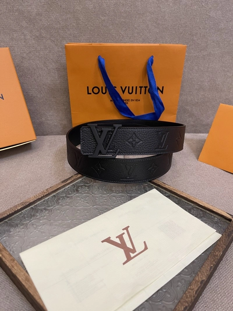 Modern Louis Vuitton Belts 301625