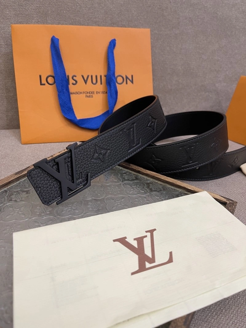 Modern Louis Vuitton Belts 301625