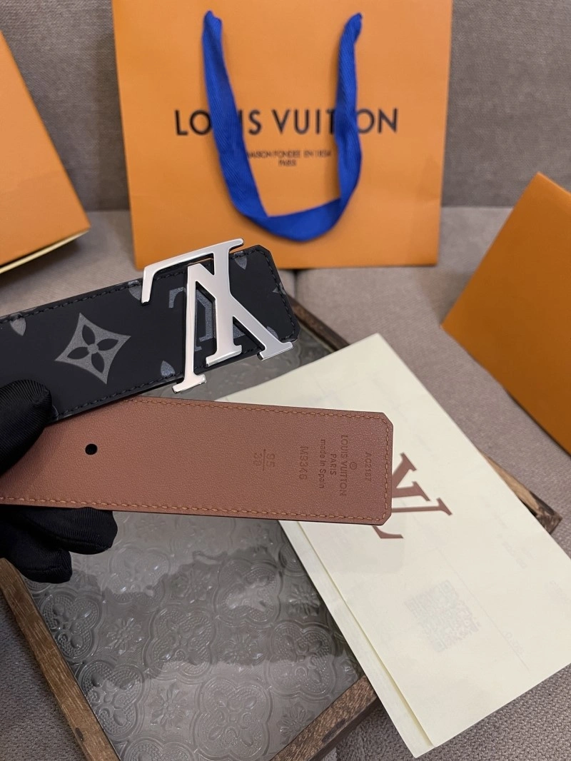 Louis Vuitton Belts Practical 301643
