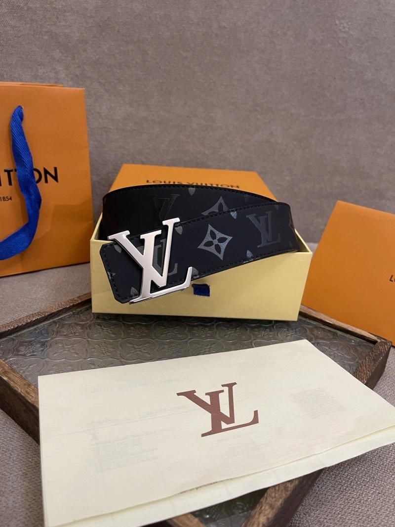 Louis Vuitton Belts Practical 301643