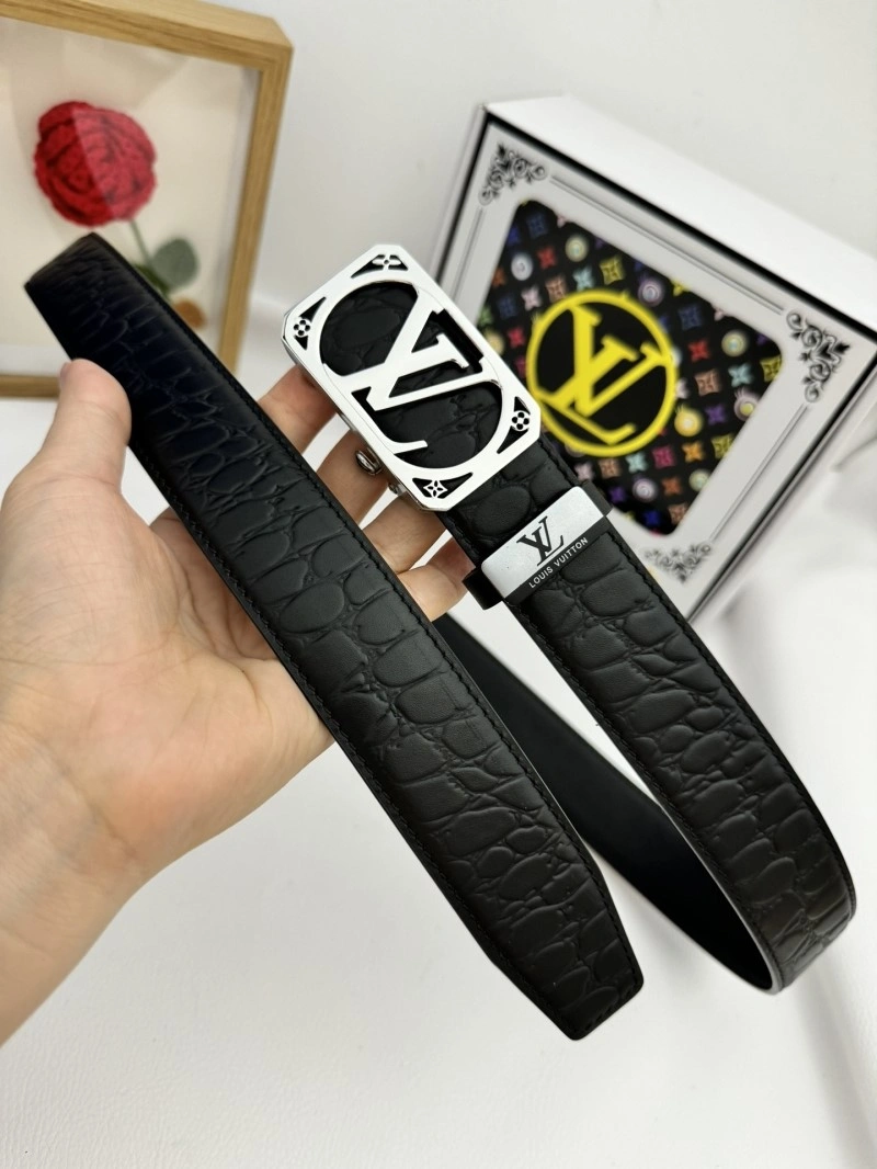 Louis Vuitton Belts GoAnywhere 301646