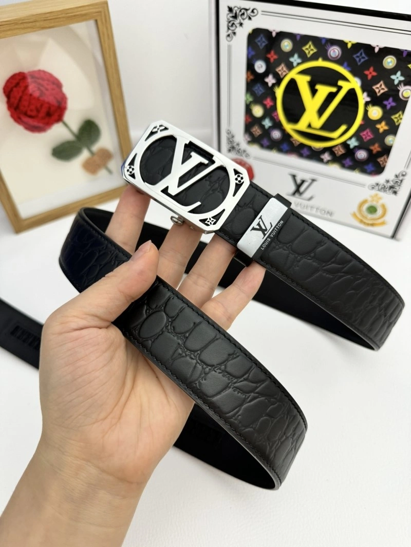 Louis Vuitton Belts GoAnywhere 301646