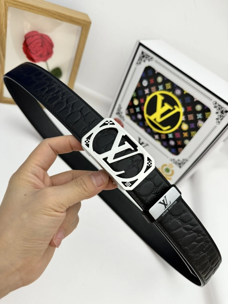 Louis Vuitton Belts GoAnywhere 301646