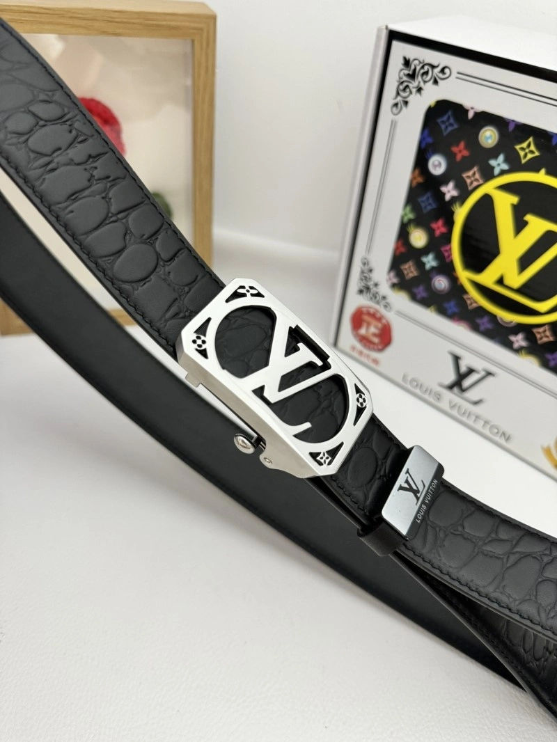 Louis Vuitton Belts GoAnywhere 301646