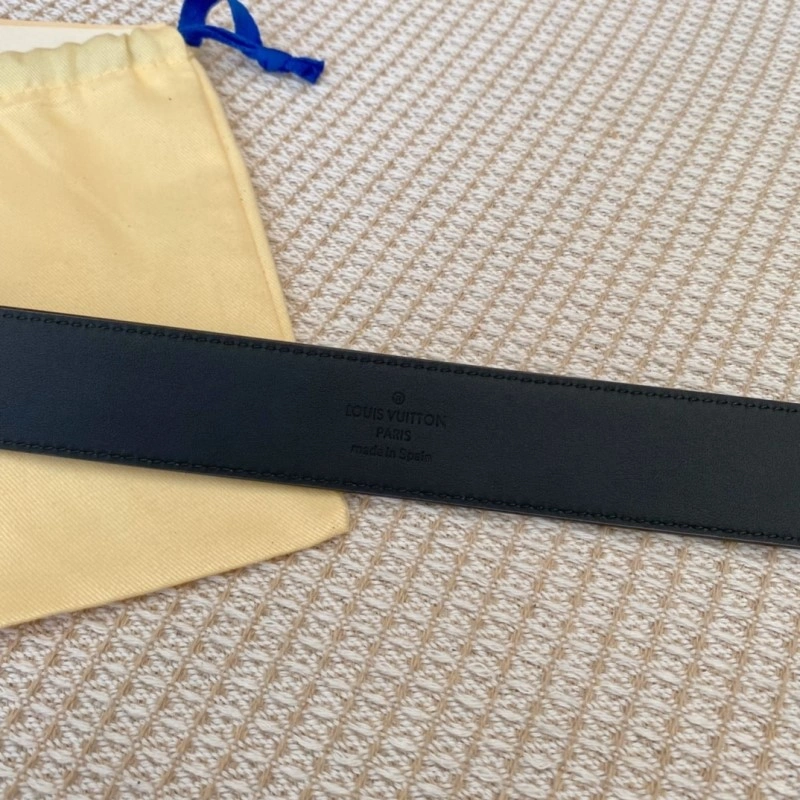 UrbanChic Louis Vuitton Belts 301623