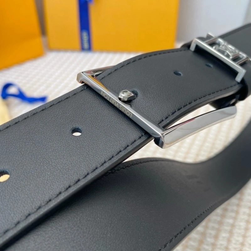 Louis Vuitton Belts GoAnywhere 301622