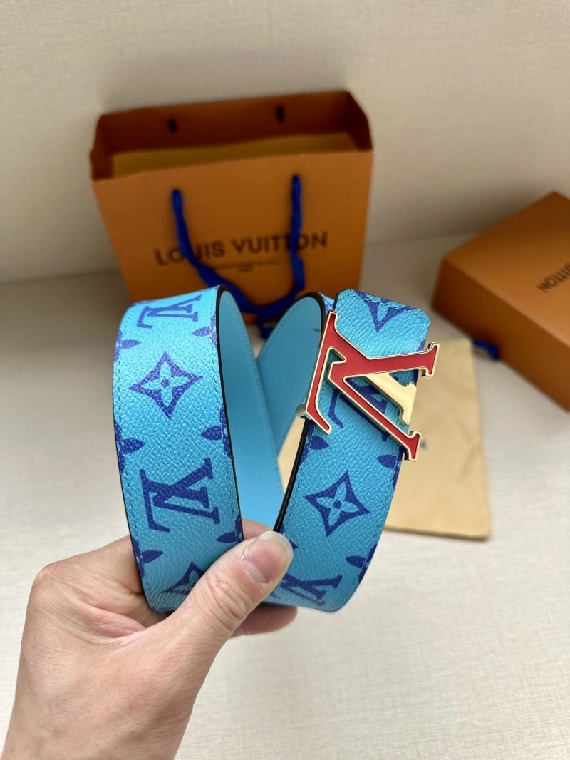 Cozy Louis Vuitton Belts 301599