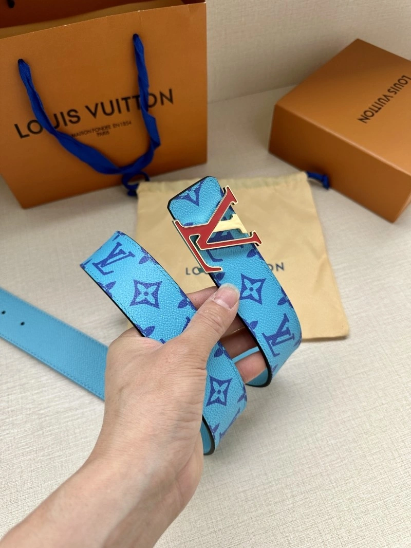 Cozy Louis Vuitton Belts 301599