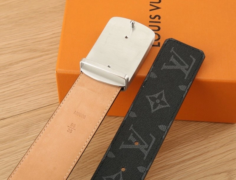 WeatherProof Louis Vuitton Belts 301572