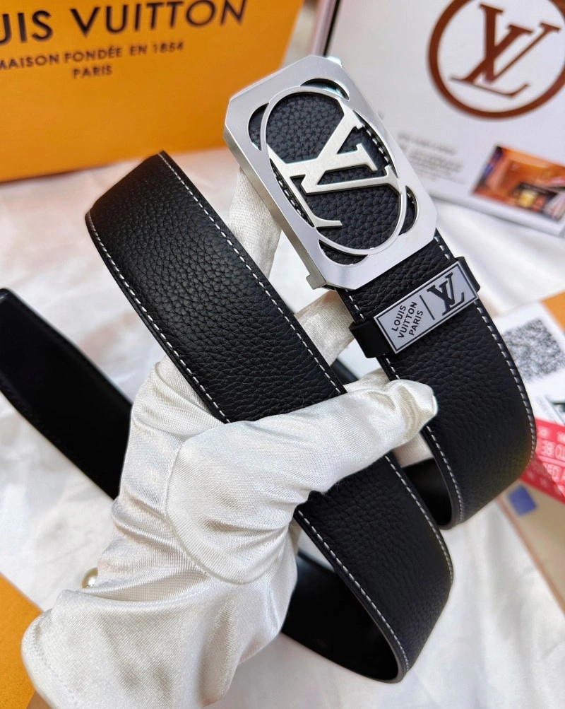 Lightweight Louis Vuitton Belts 301563