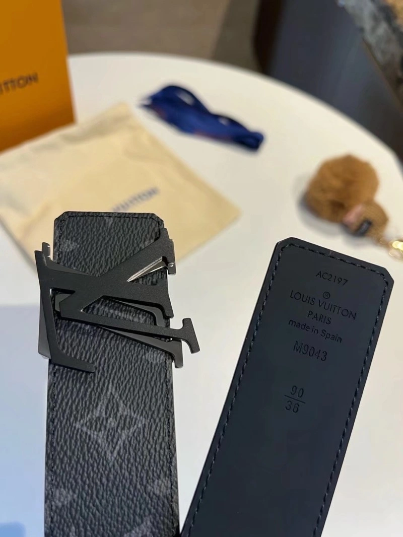 Original Louis Vuitton Belts 301556