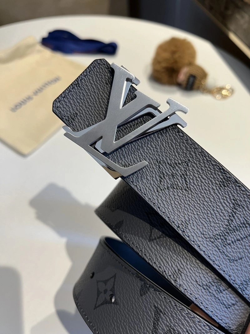 Louis Vuitton Belts UrbanStyle 301558