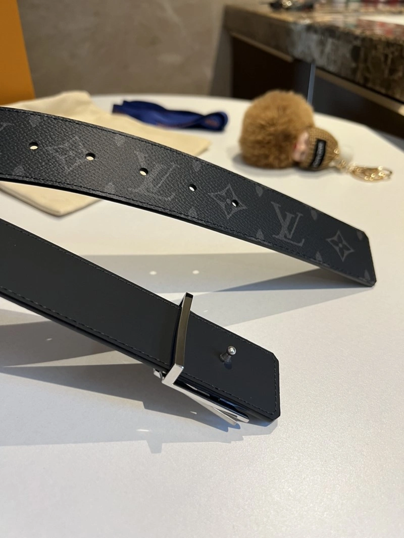 Soft Louis Vuitton Belts 301552