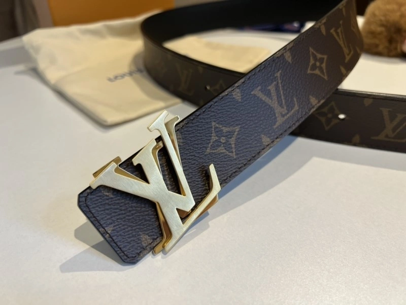 Louis Vuitton Belts Minimalist 301557