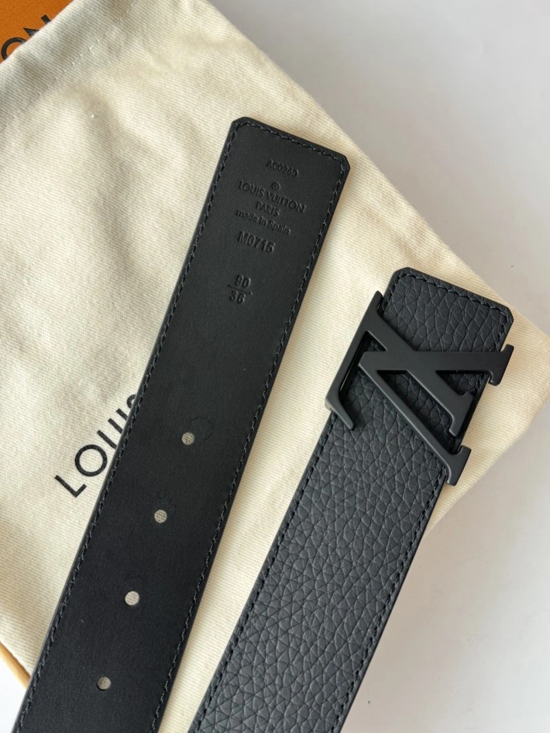 UrbanChic Louis Vuitton Belts 301544