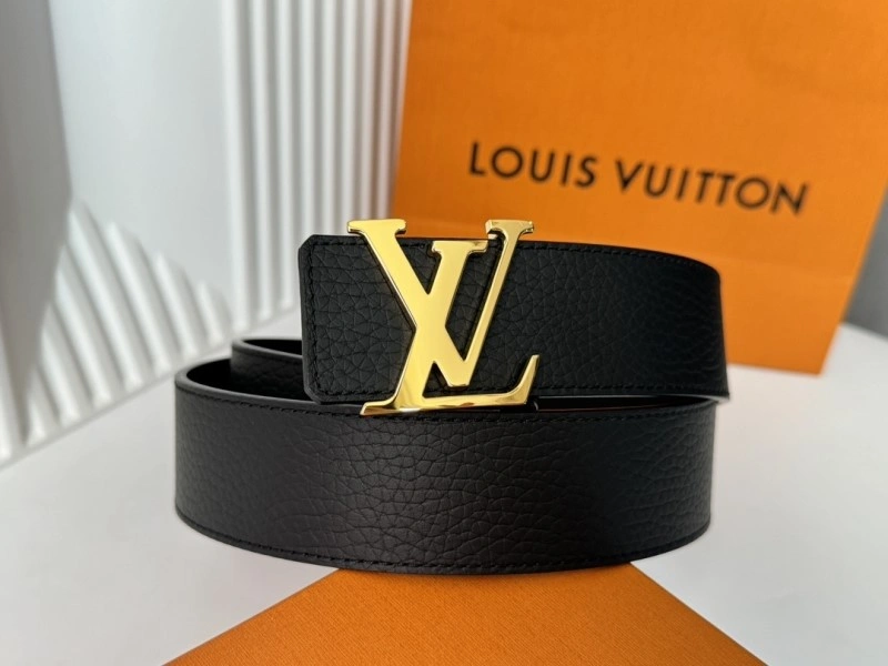 Packable Louis Vuitton Belts 301554