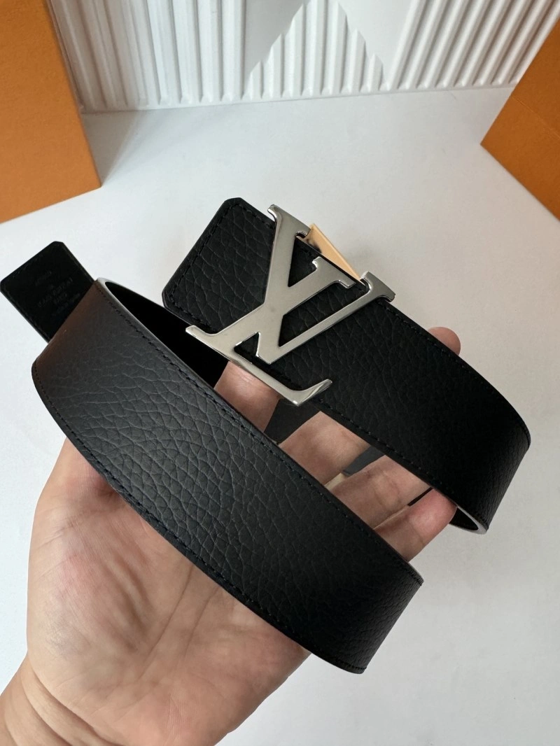 Louis Vuitton Belts EyeCatching 301541
