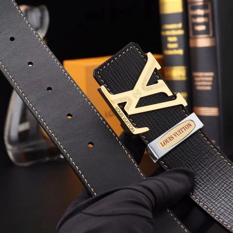 Cozy Louis Vuitton Belts 301536