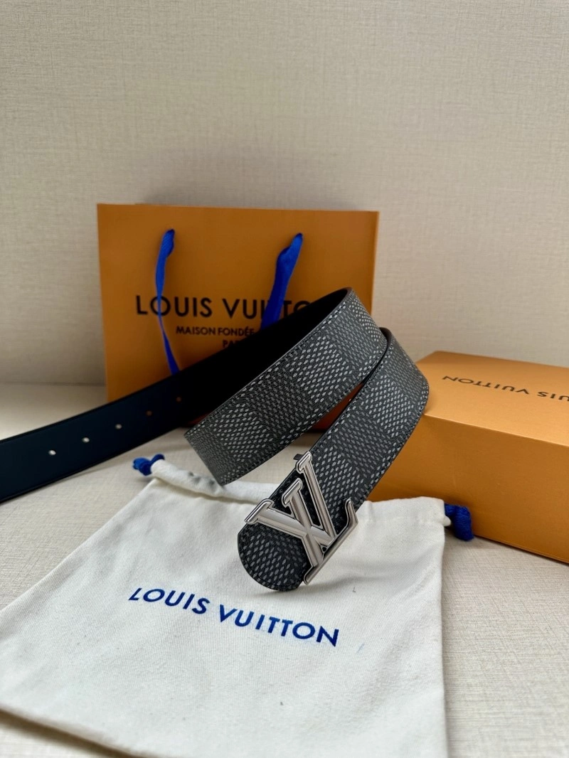 Louis Vuitton Belts FashionForward 301524
