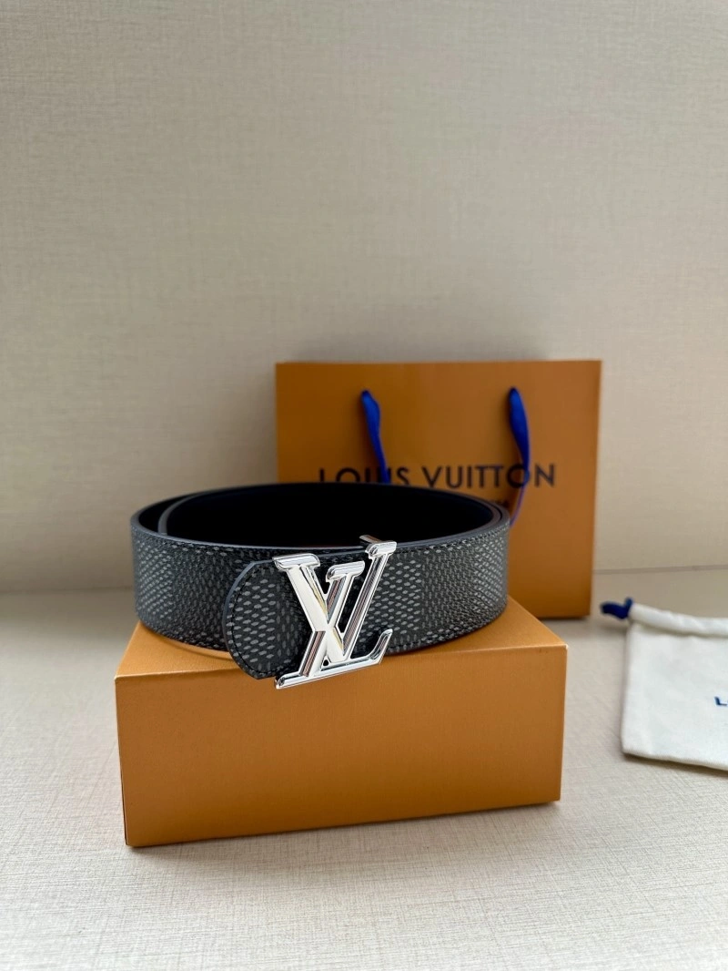 Lightweight Louis Vuitton Belts 301515