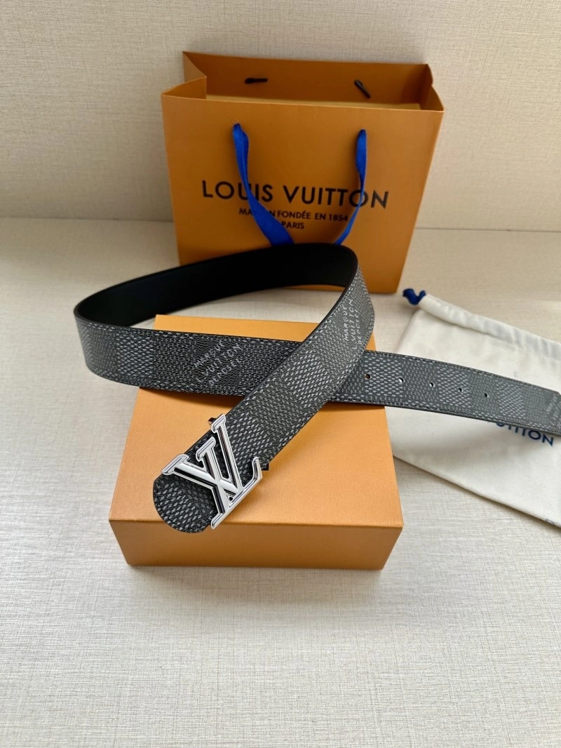Lightweight Louis Vuitton Belts 301515