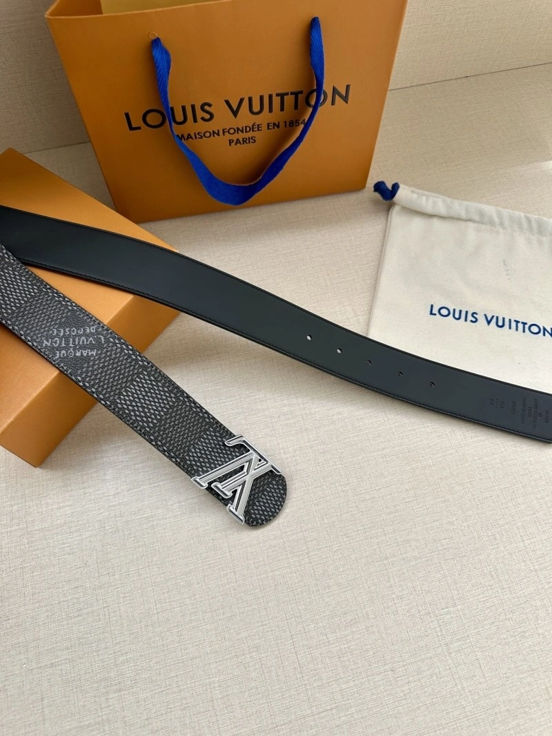 Lightweight Louis Vuitton Belts 301515