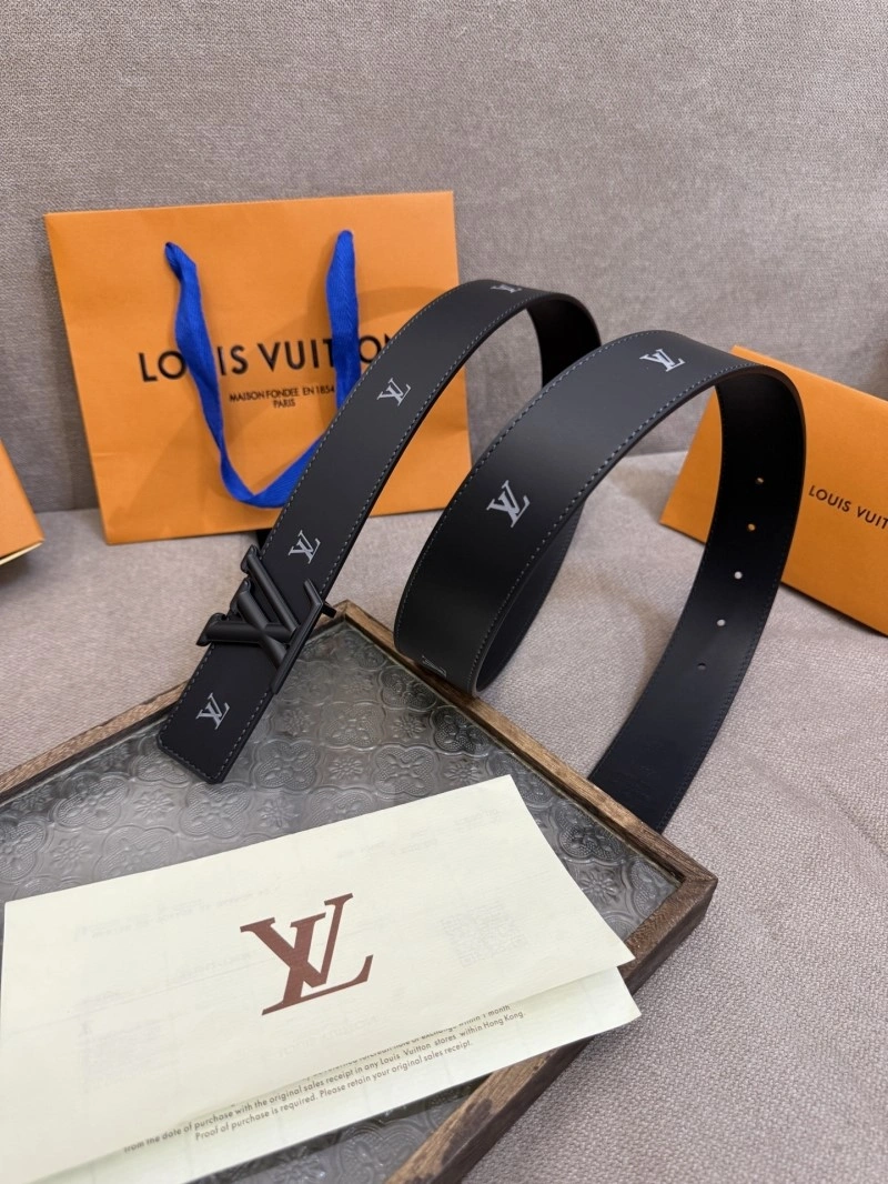 Louis Vuitton Belts GoAnywhere 301508