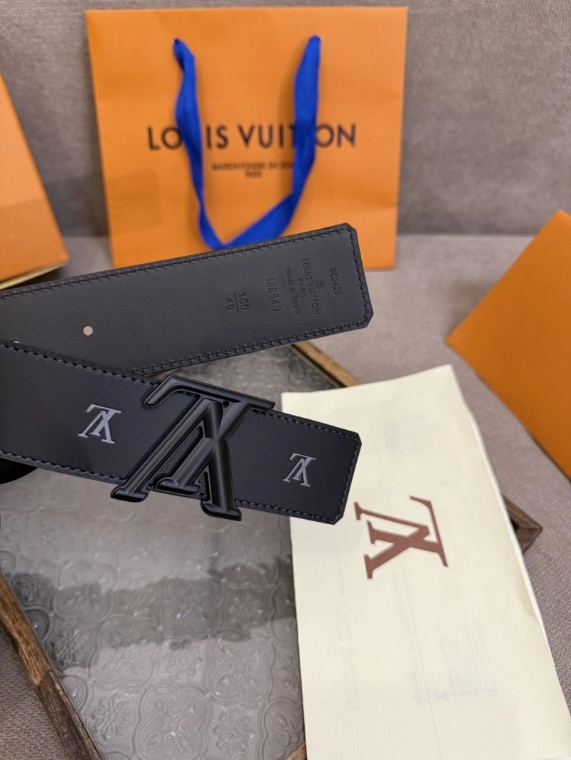 Louis Vuitton Belts GoAnywhere 301508