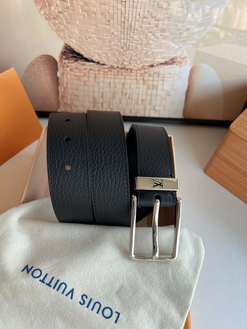 Louis Vuitton Belts SmoothTexture 301529