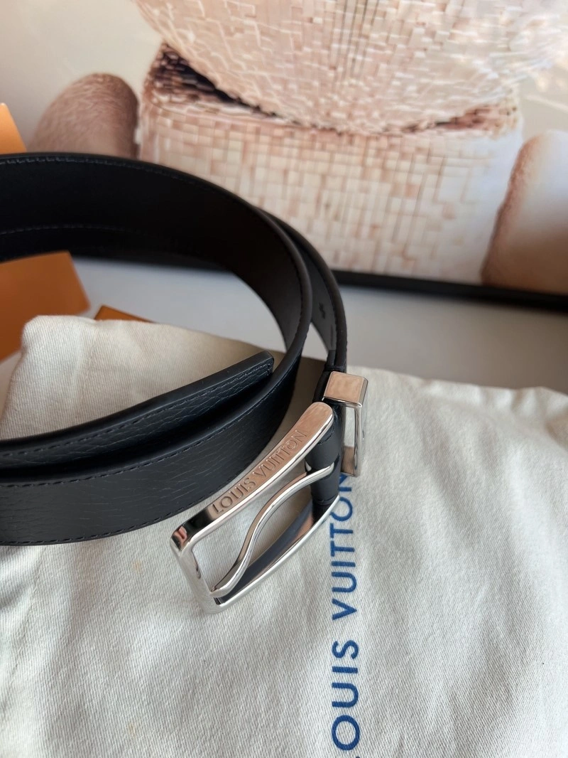 Louis Vuitton Belts SmoothTexture 301529