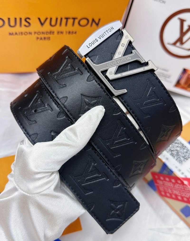 Louis Vuitton Belts AllSeason 301523