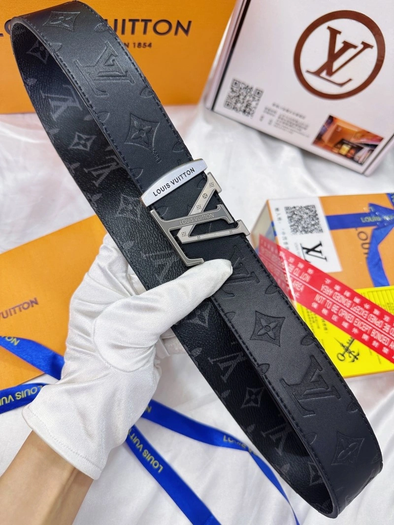Louis Vuitton Belts AllSeason 301523