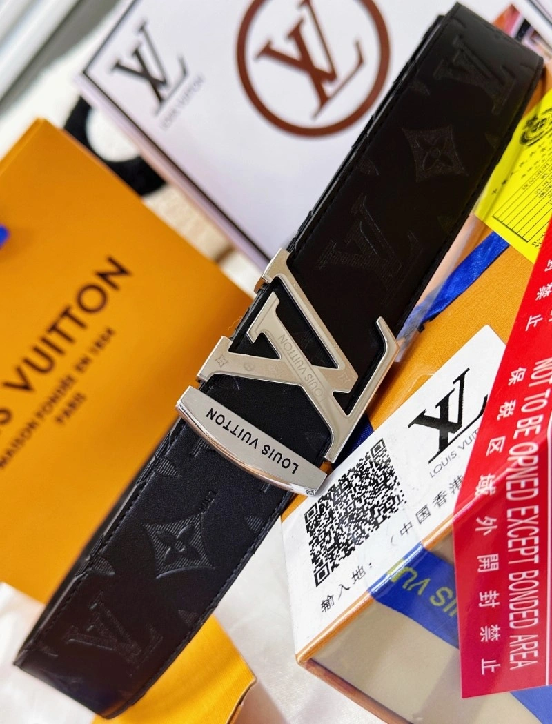 Louis Vuitton Belts ZeroBulk 301504