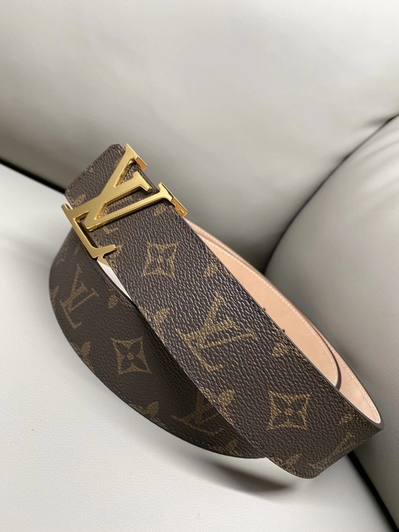 Louis Vuitton Belts Fashionable 301500