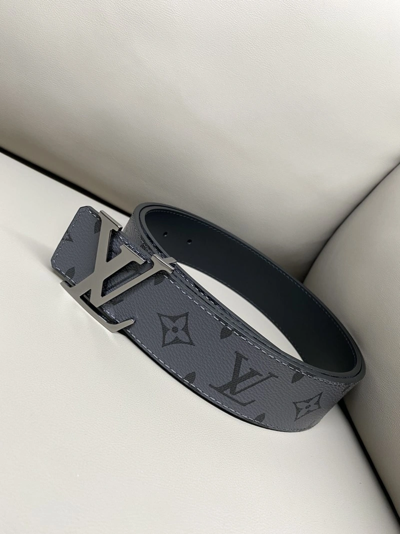 Packable Louis Vuitton Belts 301487