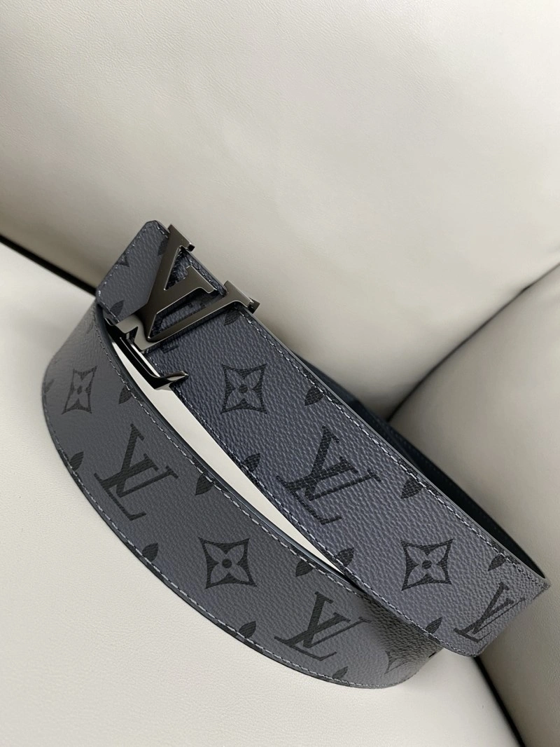 Packable Louis Vuitton Belts 301487