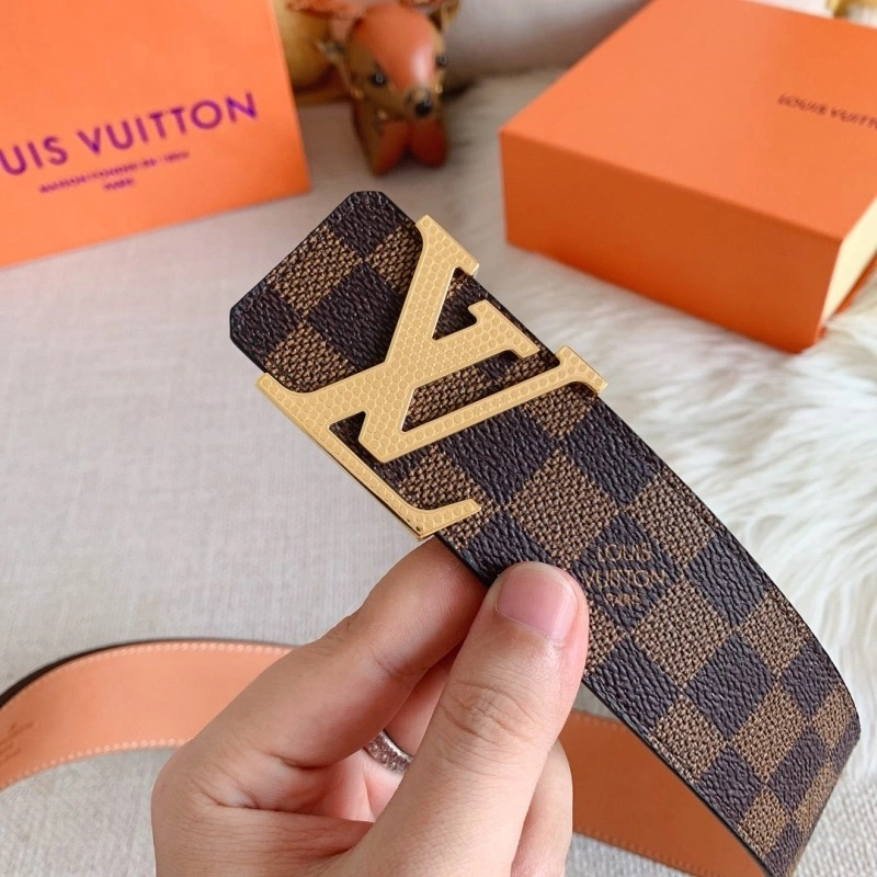 Unique Louis Vuitton Belts 301497
