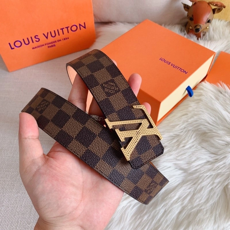 Unique Louis Vuitton Belts 301497