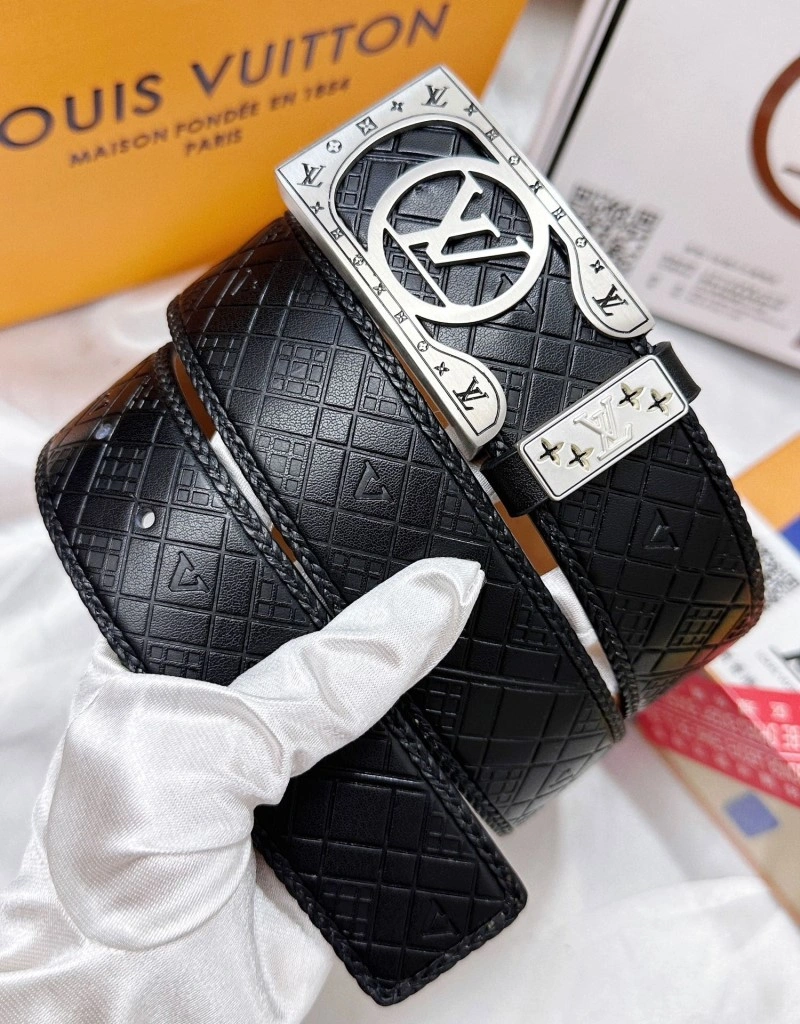Flexible Louis Vuitton Belts 301465