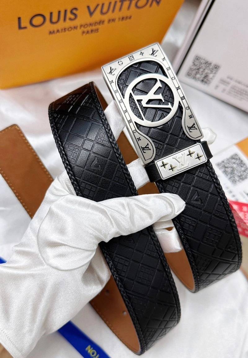 Flexible Louis Vuitton Belts 301465