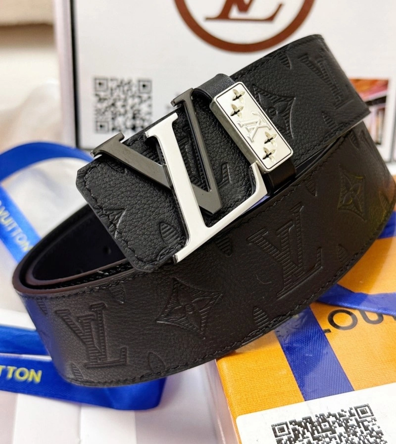 Unique Louis Vuitton Belts 301480