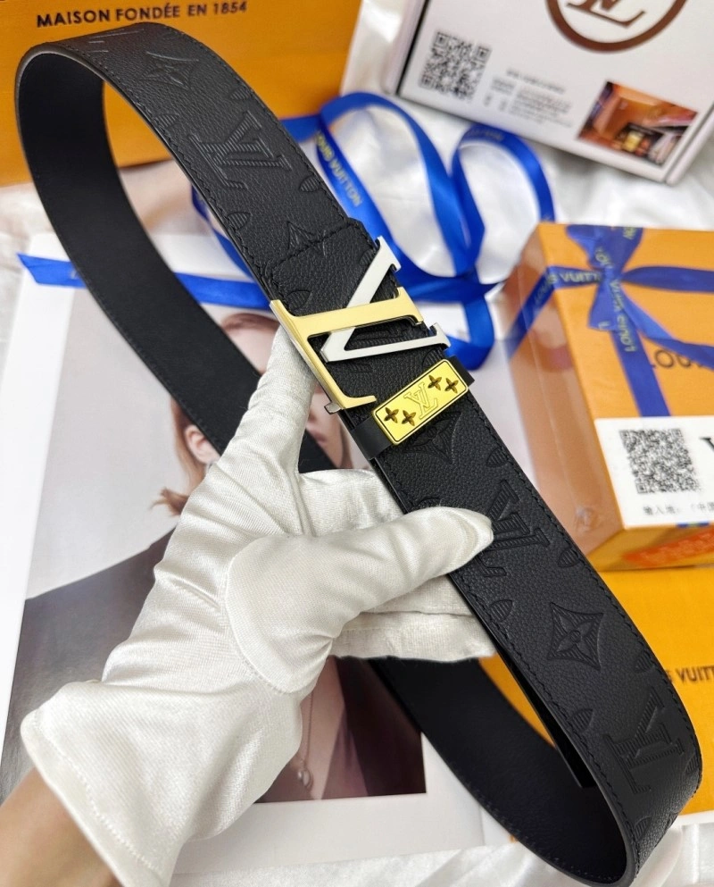 Unique Louis Vuitton Belts 301480