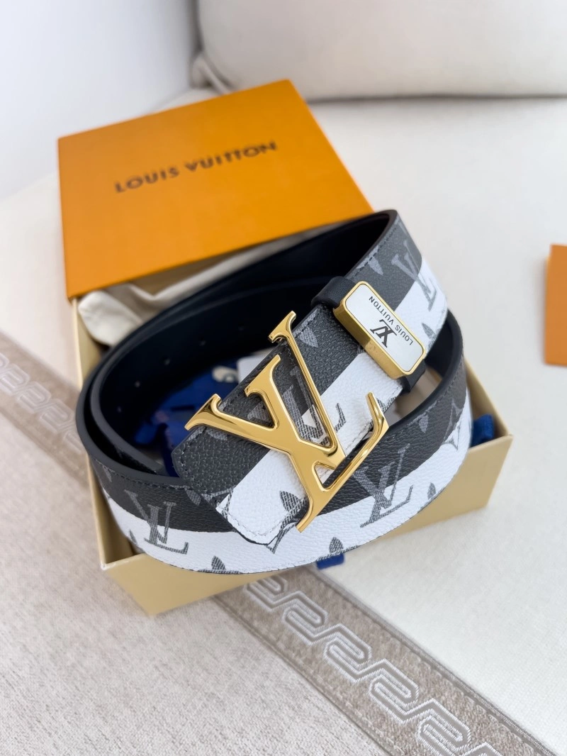 Chic Louis Vuitton Belts 301459