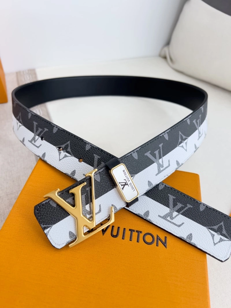 Chic Louis Vuitton Belts 301459