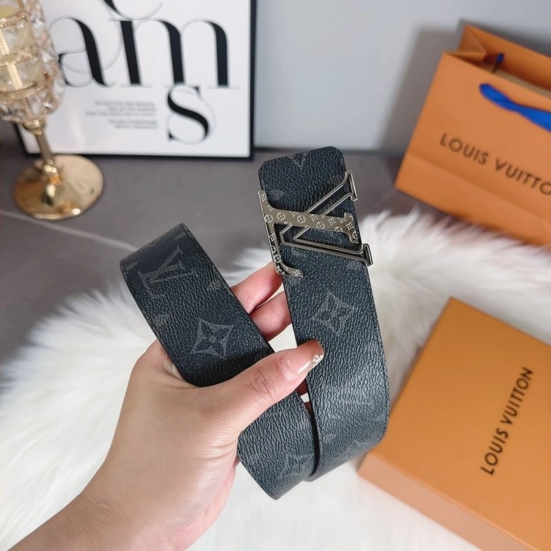 Louis Vuitton Belts Breathable 301446