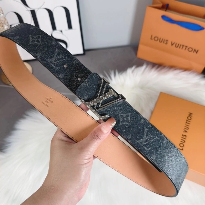 Louis Vuitton Belts Breathable 301446